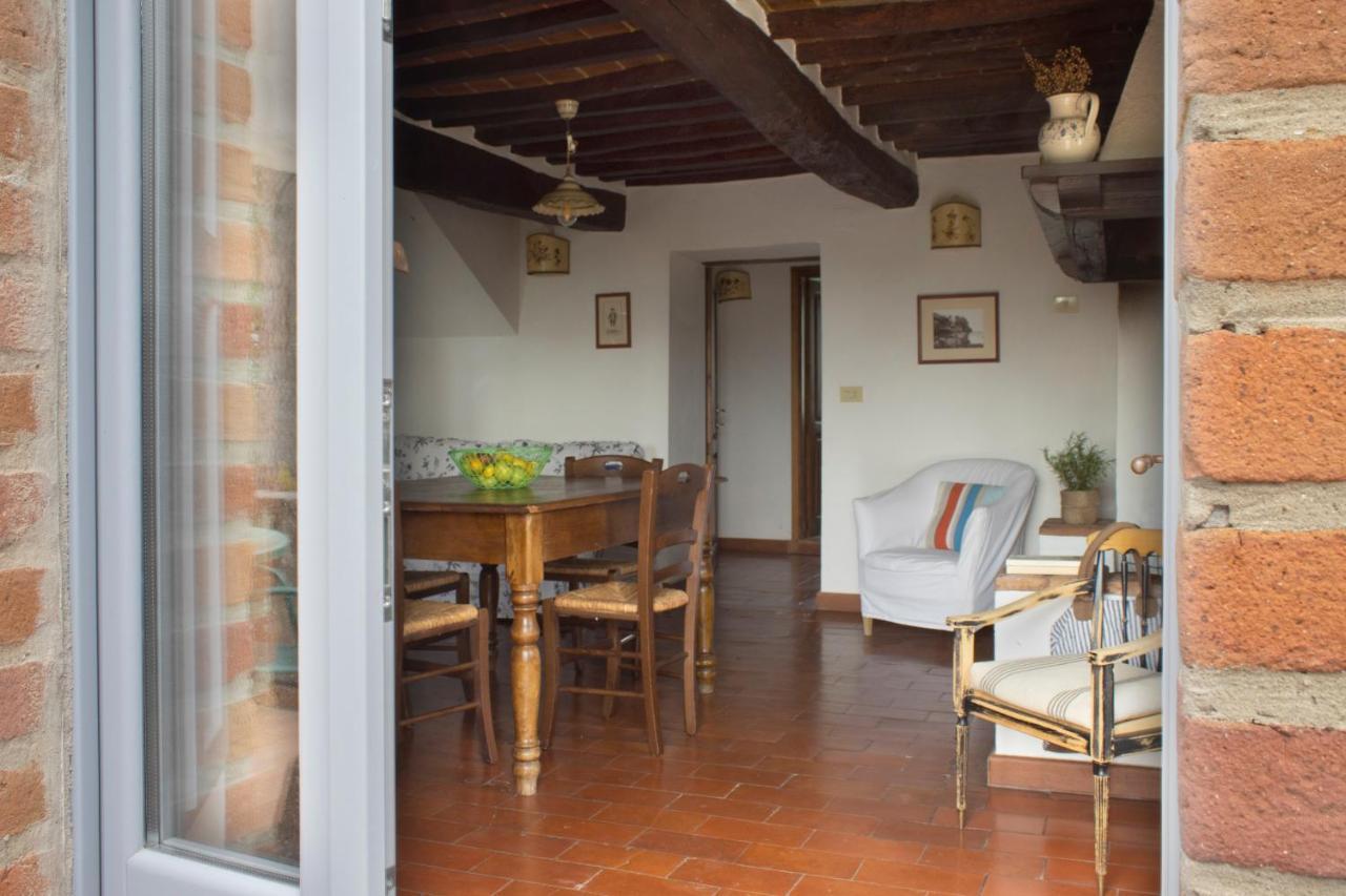 Il Piratello - Agriturismo Baldeschi Tuoro sul Trasimeno Eksteriør billede